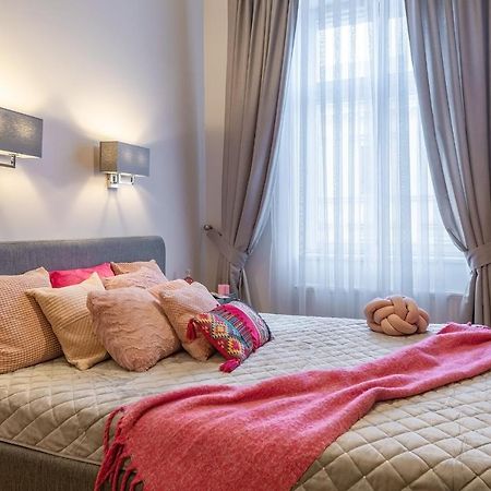 Loretanska Apartments 6 Краков Экстерьер фото